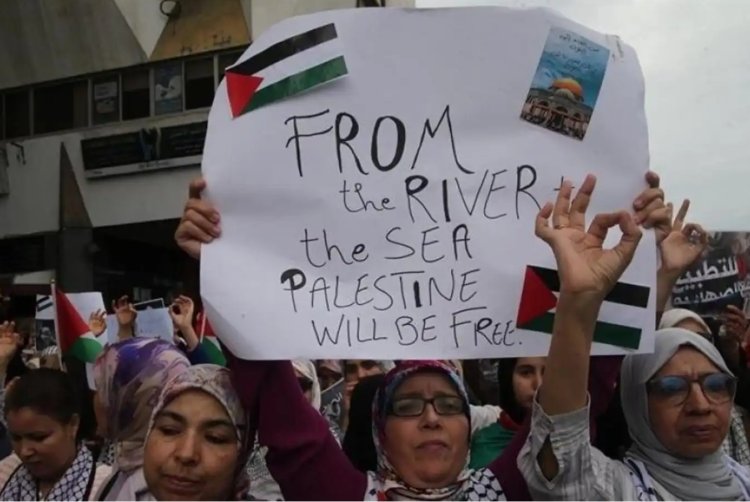 Gazze'de işgalci İsrail'in işlediği suçları kınamak için Rabat'ta gösteri düzenlendi