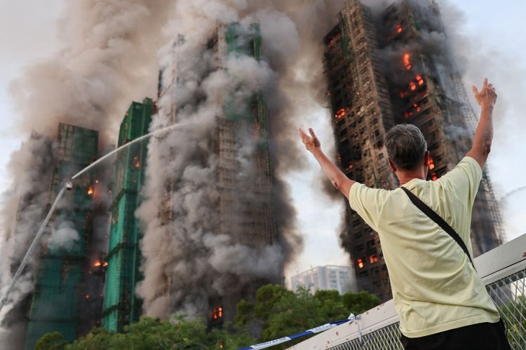 Hong Kong'da büyük yangın: 36 kişi öldü, 29 kişi yaralandı