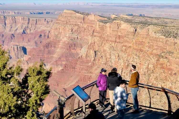 ABD'de oturum izni olmayanlar, ulusal parklara 3 kat ücret ödeyecek