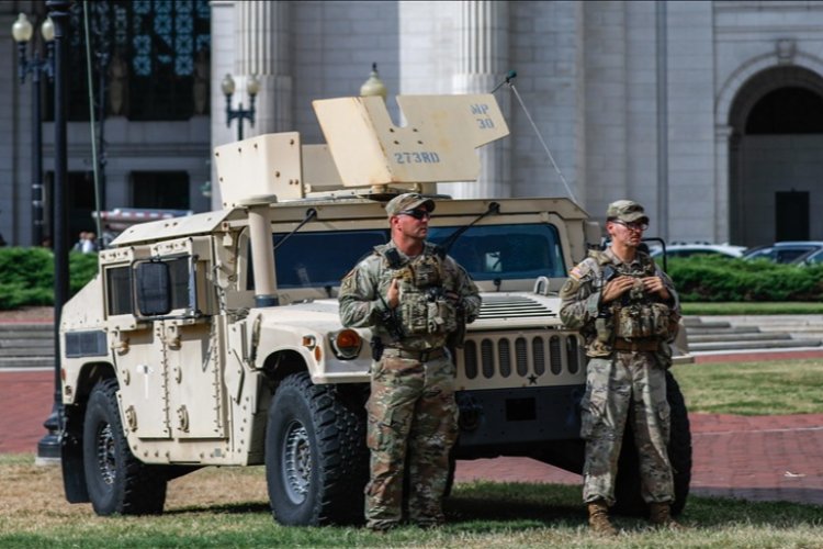 AP: Beyaz Saray yakınlarında 2 Ulusal Muhafız askerinin vurulduğu bildirildi