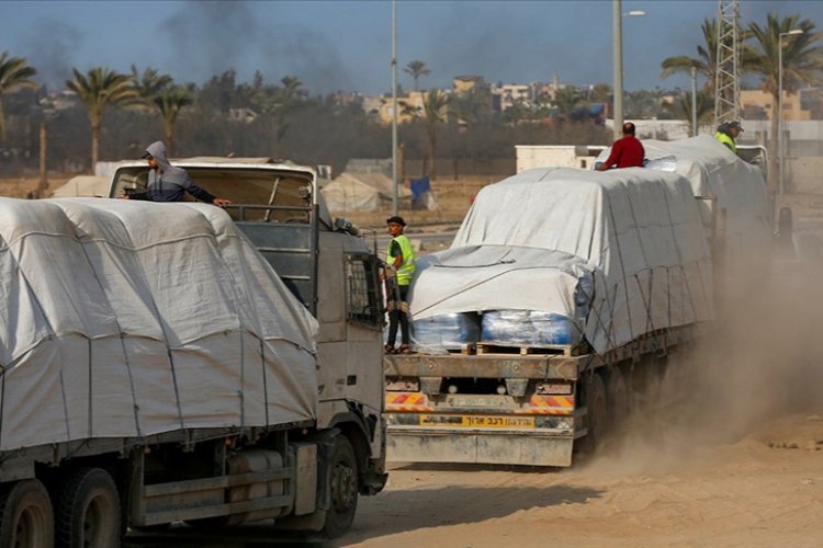 İşgalci İsrail temel malzeme girişini kısıtladığı Gazze'yi lüks ürünlerle örtbas etmeye çalışıyor