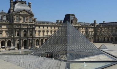 Louvre Müzesi’nde su sızıntısı: Yüzlerce eserde hasar oluştu
