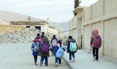 Suriye Eğitim Bakanı: Savaş nedeni ile 2,4 milyon çocuk eğitimden mahrum kaldı