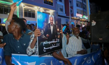 İşgalci İsrail'in Somaliland kararına karşı Mogadişu'da gösteri düzenlendi