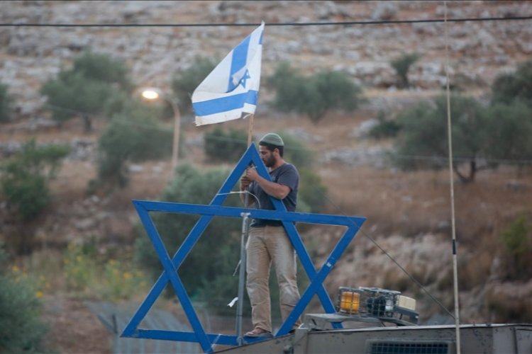 Katil İsrail, işgal altındaki Batı Şeria’da 764 yasa dışı konutun inşa planını onayladı