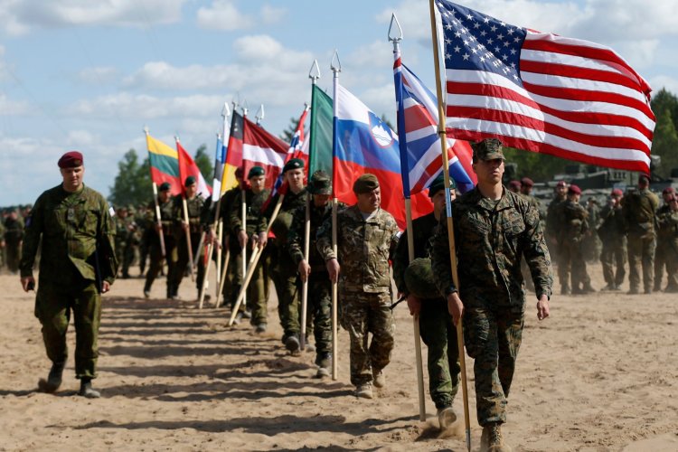 Rusya: NATO, 2030 yılına kadar Rusya ile askeri çatışmaya hazırlanıyor