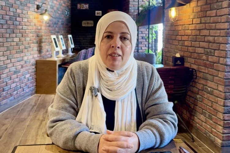 İsrail'in evinden ettiği Filistinli kadın 'köklerinden sökülmüş gibi hissettiğini' söyledi