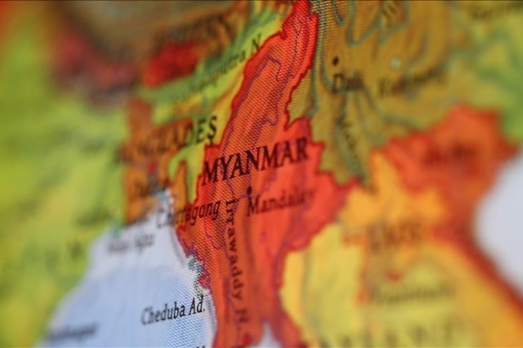 Myanmar, rakipleri engellenen ordu destekli partiyle seçime gidiyor