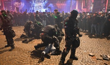 Avrupa’da yeni yıl gecesi: Ölümler, yangınlar ve binlerce gözaltı