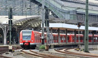 Berlin'de yılbaşı gecesindeki vandalizm olayları nedeniyle tren seferleri başlatılamıyor