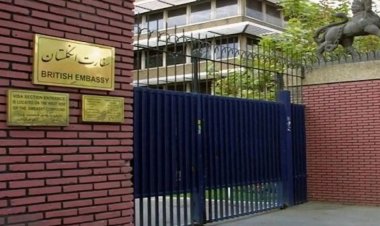 İngiltere, Tahran Büyükelçiliğini kapattı