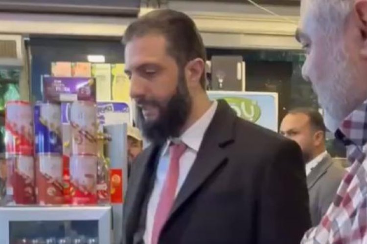 Suriye Cumhurbaşkanı Şara, suikast iddialarının ardından Şam'da market alışverişi yaptı