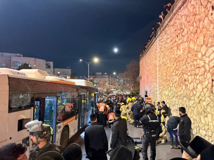 Kudüs’te protesto kanla bitti: Otobüs bir Haredi göstericiyi öldürdü