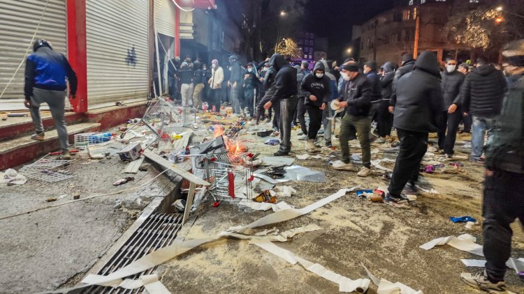 İran’da 12 bin akademisyenden sert mesaj: “Kargaşaya taviz yok”