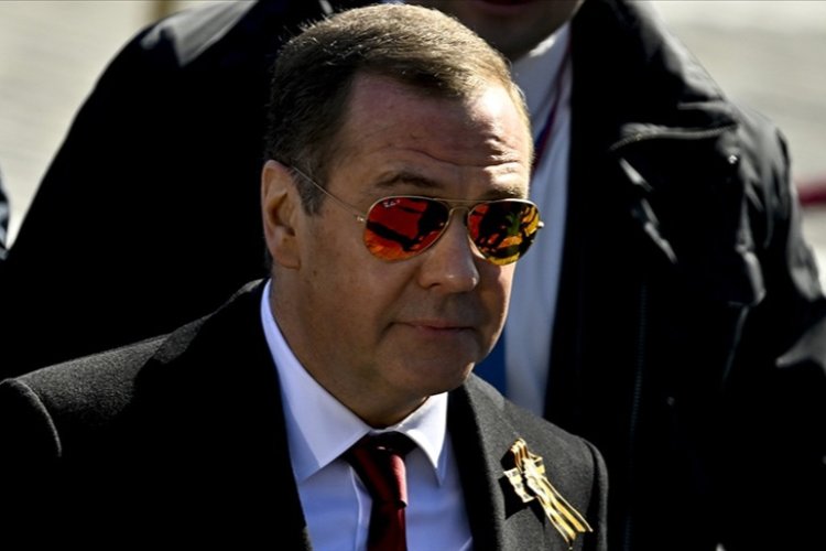 Rusya Güvenlik Konseyi: Trump acele etmezse Grönland referandumla Rusya'ya katılabilir