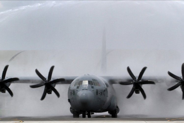 ABD, Nijerya'ya 'kritik askeri malzemeler' gönderdi