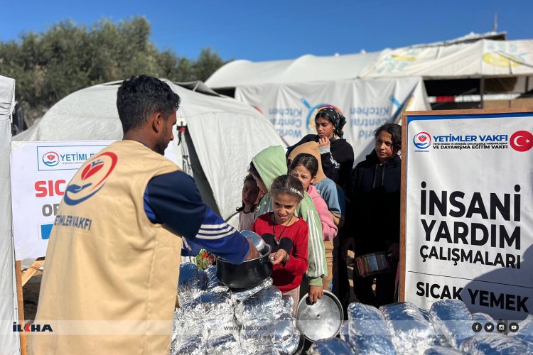 Yetimler Vakfı Miraç Kandili'nde de Gazzelilere günlük sıcak yemek desteğini sürdürdü