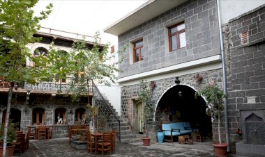 Tarihi Diyarbakır evleri turizme kazandırılıyor