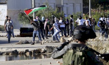 İsrail Gazze sınırında 8 Filistinliyi yaraladı