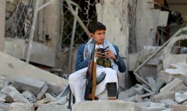 Suudi Arabistan Husilerden korunmak için Yemenli çocukları kullanıyor