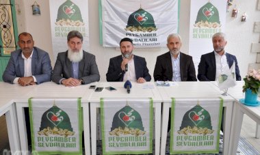 "En güzel hizmet sevgili Peygamberimizi anlatmaktır"