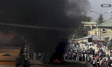 Nijerya'da kamyon pazar yerine girdi: 15 ölü, 42 yaralı