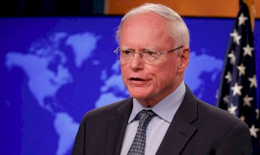 'Türkiye ile YPG'nin olmayacağı bir güvenli bölge konusunda çalışıyoruz'