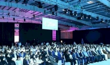 İsrail heyeti Bahreyn'de uluslararası konferansa katıldı