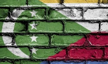 Uluslararası güçlerin kıskacında bugüne dek 20 darbe oldu