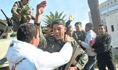 Arap Devrimlerinde orduların üstlendiği rol