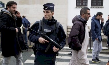 Fransa'da 22 bin 308 kişi istihbarat takibinde