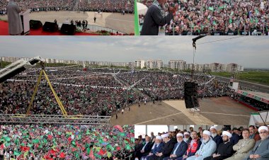 Diyarbakır bir kez daha Muhammedî sevdayla tarihe damgasını vurdu