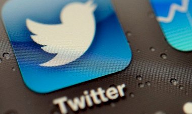 Twitter muhalif Arap gazetesini Basın Özgürlüğü Günü'nde askıya aldı