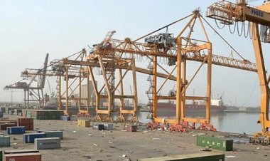 Yemen'de Husiler Hudeyde Limanı'ndan çekilmeye başladı