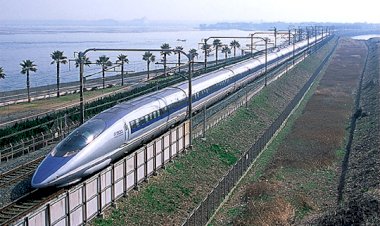 Japonya dünyanın en hızlı trenini test ediyor