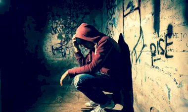 Bu topraklarda İslâmî varlığımızın yok oluşunu seyredemeyiz!