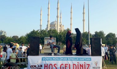 Adana’da 'Müslüman Gençlik Şöleni' düzenlendi