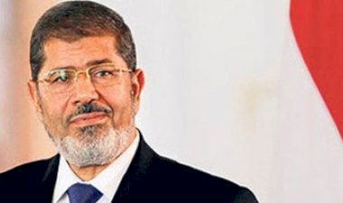 Muhammed Mursi Paris'te anıldı