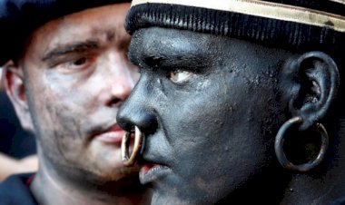 Belçika’da düzenlenen festivalde 'vahşi' karakteri tepki topladı