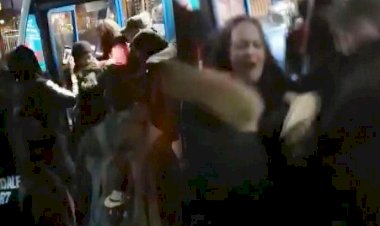 İngiltere'de 14 yaşındaki Müslüman kıza saldıranlar gözaltına alındı