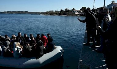 Sığınmacıları kurtaran gemiye insanlık dışı emir