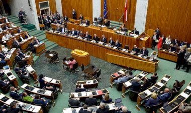Avusturya’da koronavirüs Ulusal Meclise sıçradı