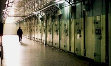 İngiltere'de Covid-19 nedeniyle 4 bin tutuklu tahliye edilecek